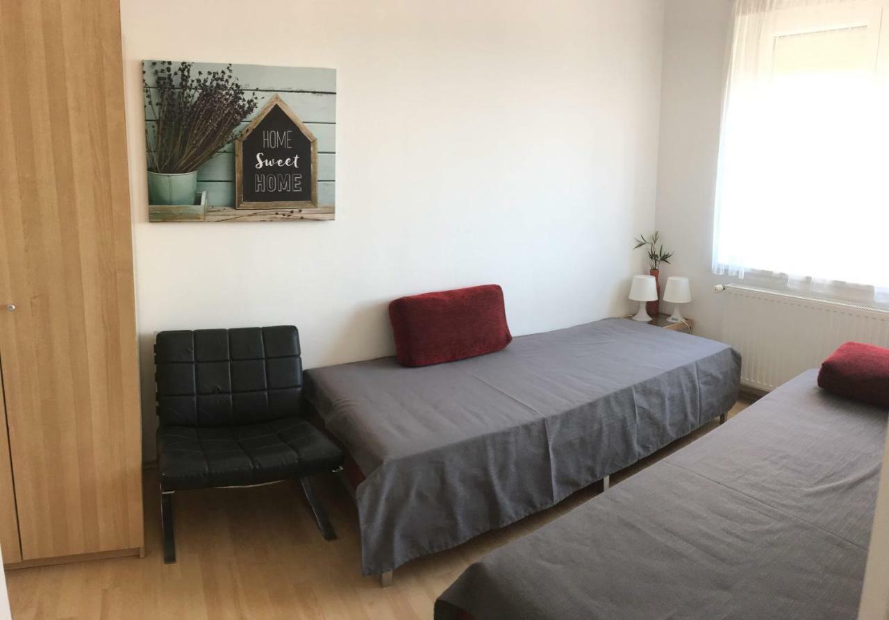 Comfort Apartment Keszthely Esterno foto